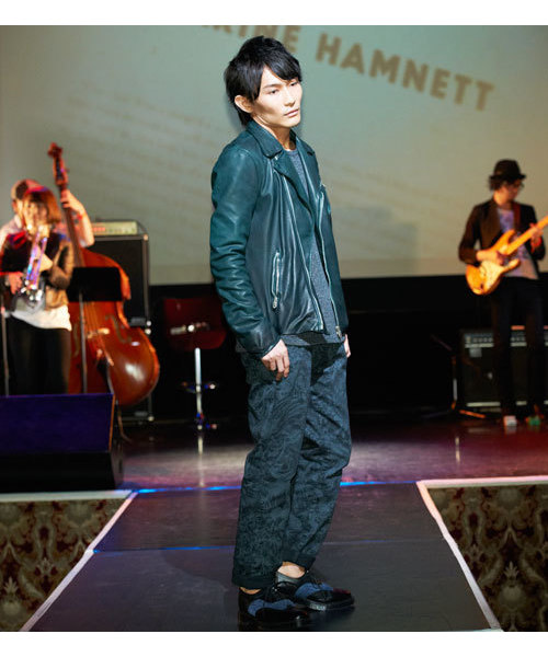 KATHARINE HAMNETT LONDON （キャサリンハムネットロンドン）の「BOTANICAL GARDEN PRINT / プリントパンツ（スラックス・メンズ・ホワイト/ブラック/ベージュ・SMALL/MEDIUM/AL/LARGE）」の15枚目の写真