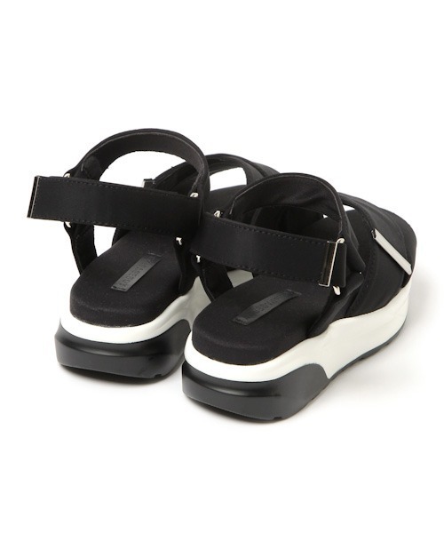 PAGEBOY（ページボーイ）の「クロスダイバーサンダル（サンダル・レディース・ブラック/ダークブラウン/オフホワイト・MEDIUM/SMALL/LARGE）」の10枚目の写真