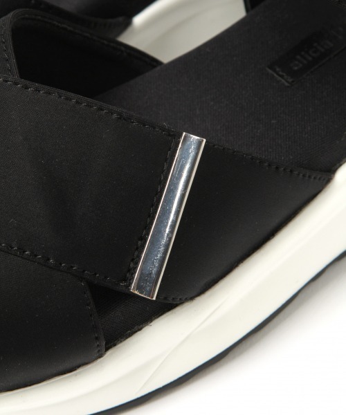 PAGEBOY（ページボーイ）の「クロスダイバーサンダル（サンダル・レディース・ブラック/ダークブラウン/オフホワイト・MEDIUM/SMALL/LARGE）」の14枚目の写真