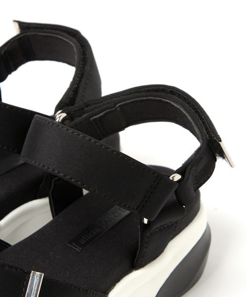 PAGEBOY（ページボーイ）の「クロスダイバーサンダル（サンダル・レディース・ブラック/ダークブラウン/オフホワイト・MEDIUM/SMALL/LARGE）」の15枚目の写真