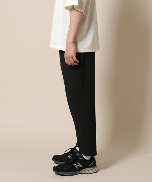 ADAM ET ROPE'（アダムエロペ）の「2WAYストレッチ イージーアンクルテーパードパンツ（スラックス・メンズ・ネイビー/グレー/ブラック・L/M）」の15枚目の写真