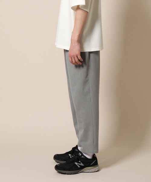 ADAM ET ROPE'（アダムエロペ）の「2WAYストレッチ イージーアンクルテーパードパンツ（スラックス・メンズ・ネイビー/グレー/ブラック・L/M）」の10枚目の写真