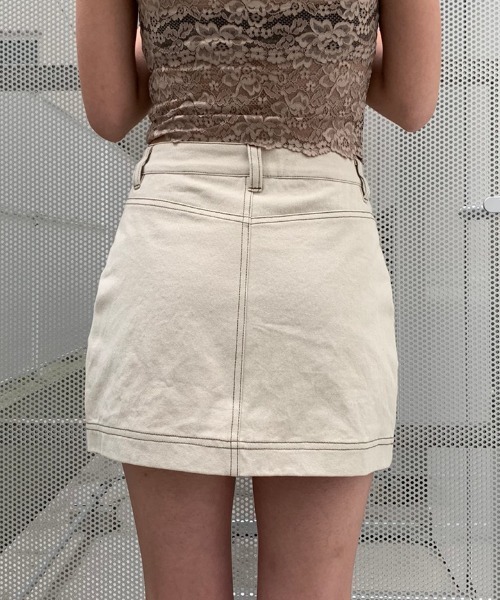 ENVYM（アンビー）の「ステッチＦＳＫⅡ（スカート・レディース・ブラック/ベージュ・SMALL/MEDIUM）」の4枚目の写真