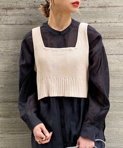 PAGEBOY（ページボーイ）の「バックリボンビスチェ（ニット/セーター・レディース・ブラック/パープル/グレイッシュベージュ・FREE）」の6枚目の写真