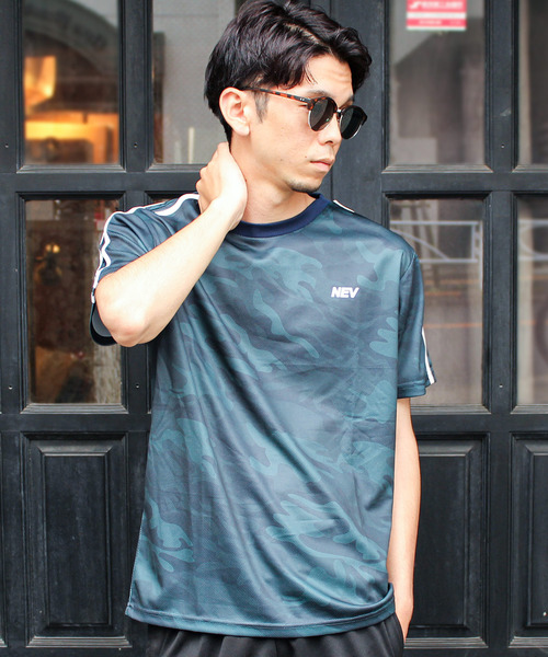 NEV(ネブ)の「DRY MESH 2本ライン 迷彩柄 半袖Tシャツ カットソー カモフラ(Tシャツ/カットソー・メンズ・チャコール/カーキ/ネイビー・L/XL/M)」の3枚目の写真