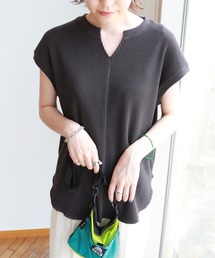 ワッフルフレンチスリーブキーネックTシャツ