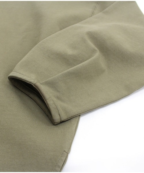 RNA-N（アールエヌエーエヌ）の「M1482 プレーティング天竺キーネックプルオーバー（Tシャツ/カットソー・レディース・オフホワイト/オリーブ/ベージュ・MEDIUM）」の7枚目の写真