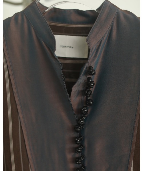TODAYFUL シルクストライプシャツ 新品未使用 完売品 TODAYFUL（トゥデイフル）の「シルクストライプシャツ（シャツ