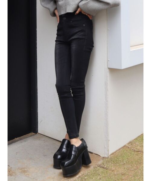 EMODA(エモダ)の「【EMODA×ゆきりぬ】バックコルセットハイウエストパギンス(デニムパンツ・レディース・ブラック/インディゴブルー・X-SMALL/SMALL/MEDIUM)」の1枚目の写真