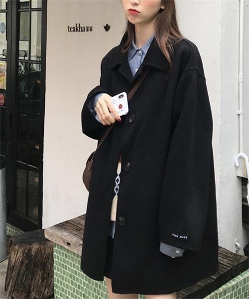 FREE STYLISTS（フリー スタイリスト）の「フロントボタン