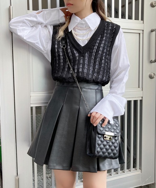 Figments（フィグメンツ）の「無地シャツ（シャツ/ブラウス・レディース・ブラック/ホワイト・FREE）」の8枚目の写真