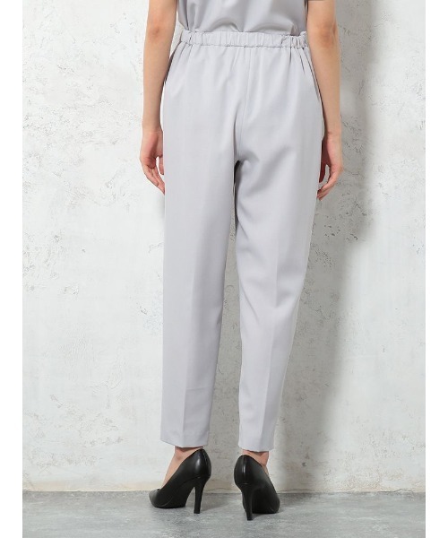 Perfect Suit FActory（パーフェクトスーツファクトリー）の「リネンライク　麻調　セットアップ　Wゴムテーパードパンツ　ネイビー/グレー（スーツパンツ・レディース・ネイビー/ライトグレー・L/M）」の10枚目の写真