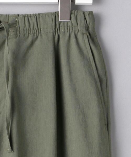 UNITED ARROWS（ユナイテッドアローズ）の「＜UNITED ARROWS＞ ポリエステル/リネン オールギャザー 1プリーツ イージー "Urban"（その他パンツ・メンズ・ブラック/オリーブ/ダークグレー・SMALL/MEDIUM/LARGE/X-LARGE）」の17枚目の写真