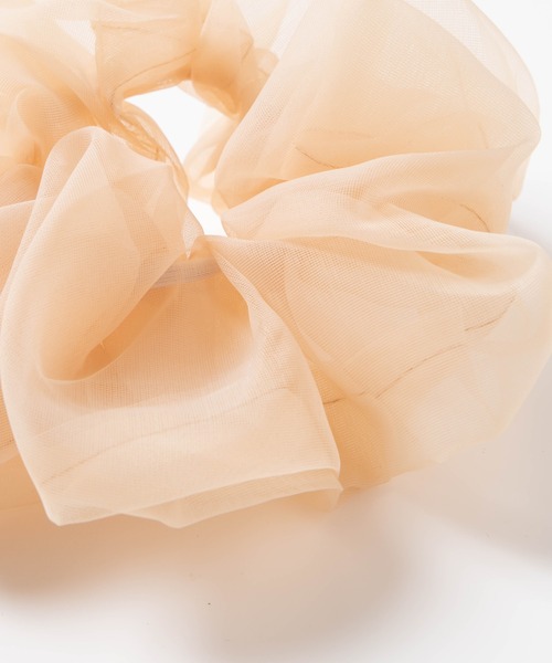 WEGO（ウィゴー）の「WEGO/ビッグシュシュ（シュシュ・レディース・ブラック/ベージュ/オレンジ/アイボリー/グリーン・FREE）」の7枚目の写真