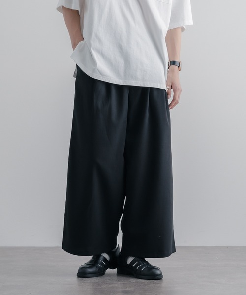 ■風の栖 ひざっこパンツ ワイドパンツ　エントワワイドパンツ ひざっこパンツ」の誕生秘話とその特徴 - entwa(エントワ