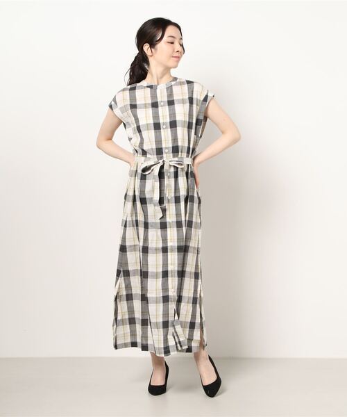Te chichi TERRASSE（テチチテラス）の「綿麻マドラスチェック前開きワンピース（ワンピース・レディース・ブルー/ブラック/モカ・ﾌﾘ-）」の6枚目の写真