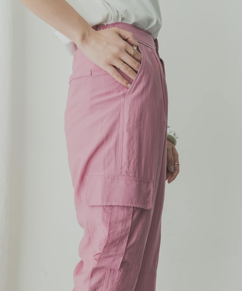 KBF+（ケービーエフプラス）の「KBF+　ナローカーゴパンツ（その他パンツ・レディース・チャコールグレー/パープル系その他/ブルー系その他・ONE）」の15枚目の写真