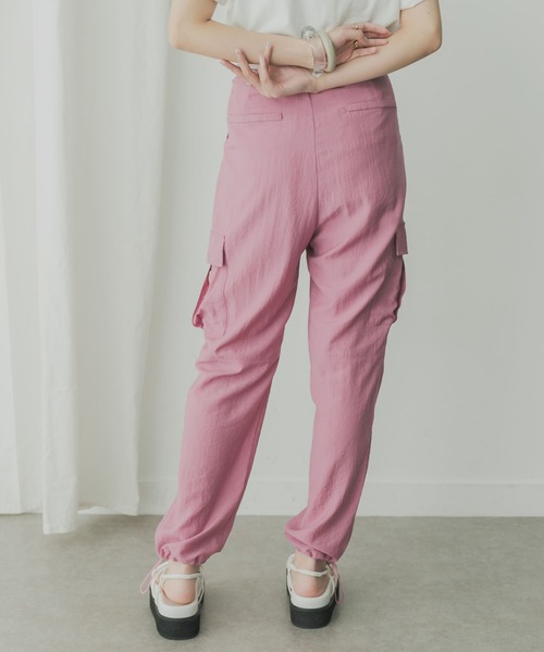 KBF+（ケービーエフプラス）の「KBF+　ナローカーゴパンツ（その他パンツ・レディース・チャコールグレー/パープル系その他/ブルー系その他・ONE）」の17枚目の写真