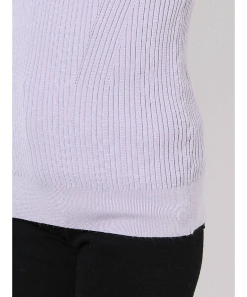 LAGUNAMOON(ラグナムーン)の「シアーボリュームスリーブニットプルオーバー(ニット/セーター・レディース・アイボリー/ブラック/ラベンダー・FREE)」の4枚目の写真