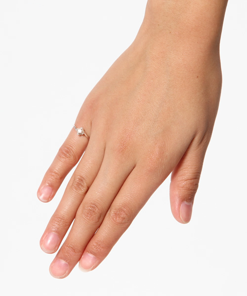 con affetto(original)（コン アフェット）の「シルバー925キュービックジルコニアフラワーリング（リング・レディース・シルバー・#5/#3/#1/#7/#9/#13/#11）」の2枚目の写真