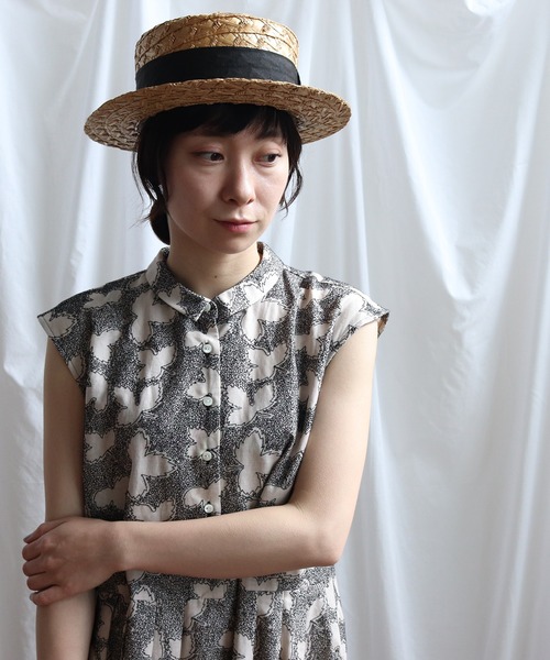 【お値下げ】Lene レネ　三つ葉の足跡　刺繍　シャツワンピース Lene（レネ）の「三つ葉の足跡刺しゅう シャツワンピース