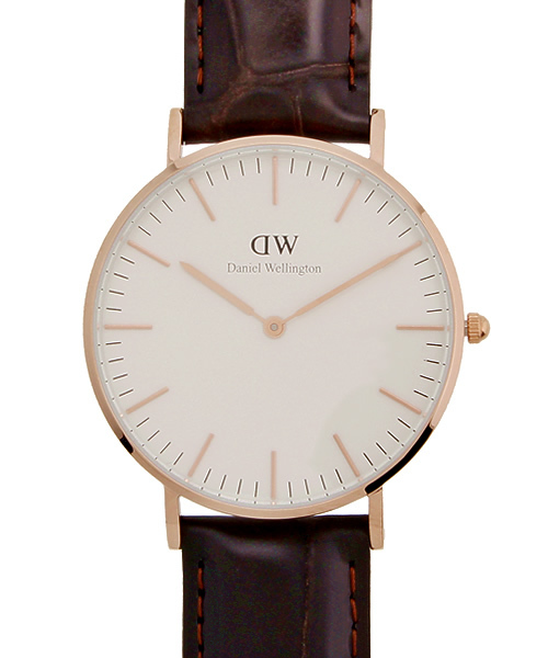bpr BEAMS（ビーピーアール ビームス ）の「DANIEL WELLINGTON / Classic レザーベルト / ローズゴールド 36mm（アナログ腕時計・レディース・ブラック/ブラウン/ダークブラウン/ブラウン系その他/ブラック系その他・ONE SIZE）」の3枚目の写真