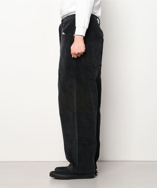 GOLD（ゴールド）の「GOLD / ゴールド：9W CORDUROY 5POCKET WIDE PANTS：21B-GL42225[MUS]（その他パンツ・メンズ・ブラック/ネイビー/ベージュ・SMALL/MEDIUM/LARGE/L）」の4枚目の写真