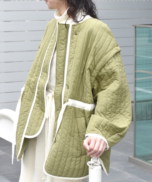 w closet（ダブルクローゼット）の「縦ステッチキルティング袖取り外しジャケット（ノーカラージャケット・レディース・カーキ/アイボリー・FREE）」の15枚目の写真