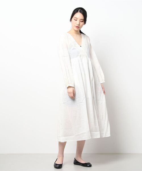 チャイハネ（チャイハネ）の「【チャイハネ】ジプラー刺繍カシュクールワンピース（ワンピース・レディース・ホワイト/オレンジ/ブルー・FREE）」の9枚目の写真