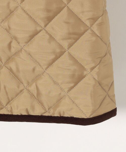Traditional Weatherwear(トラディショナルウェザーウェア)の「【SHIPS any別注】Traditional Weatherwear: ARKLEY LONG ノーカラーロングキルティングコート 2◇(ノーカラーコート・レディース・ブラック/ベージュ・34/36)」の18枚目の写真