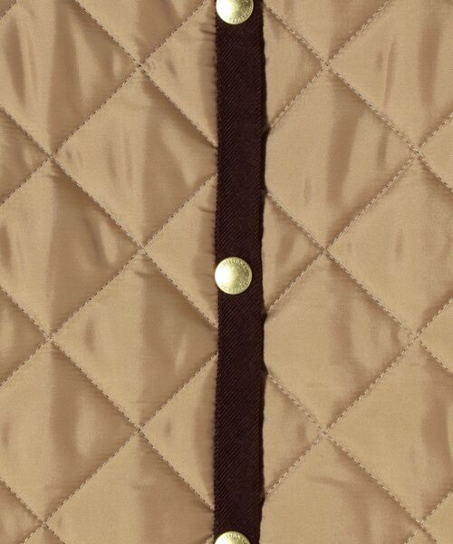 Traditional Weatherwear(トラディショナルウェザーウェア)の「【SHIPS any別注】Traditional Weatherwear: ARKLEY LONG ノーカラーロングキルティングコート 2◇(ノーカラーコート・レディース・ブラック/ベージュ・34/36)」の16枚目の写真