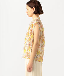 TOMORROWLAND （トゥモローランド）の「シルクペイズリーフラワー