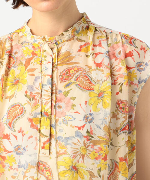 TOMORROWLAND （トゥモローランド）の「シルクペイズリーフラワー