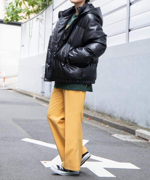 WEGO（ウィゴー）の「WEGO/フェイクレザーパデッドブルゾン（ダウンジャケット/コート・レディース・ブラック・FREE）」の8枚目の写真