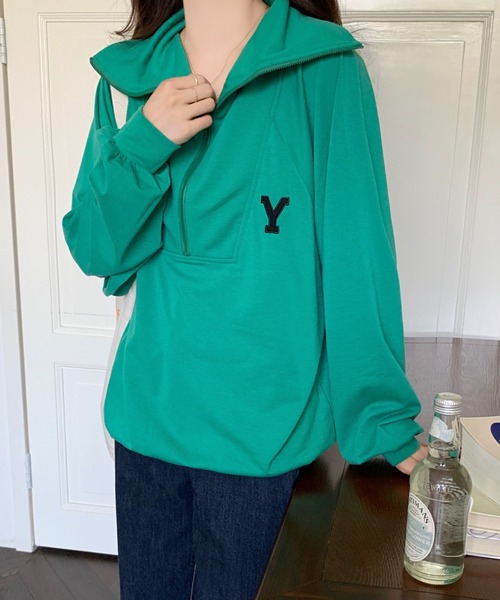 Diosfront（ディオスフロント）の「フロントジップハイネックワンポイント刺繍スウェットトレーナー（スウェット・レディース・ライトグレー/ネイビー/マスタード/ブルーグリーン/ボルドー/パープル/ブラック/グリーン・M/L/XL）」の12枚目の写真