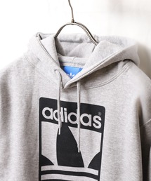 adidas（アディダス）の「【adidas】STREET GRAPHIC HOODIE【Wo