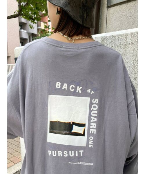 EMODA（エモダ）の「バックアートバルキートップ（Tシャツ/カットソー・レディース・ホワイト/ブラック/パープル・FREE）」の8枚目の写真