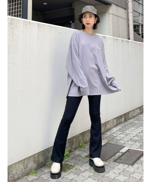 EMODA（エモダ）の「バックアートバルキートップ（Tシャツ/カットソー・レディース・ホワイト/ブラック/パープル・FREE）」の10枚目の写真