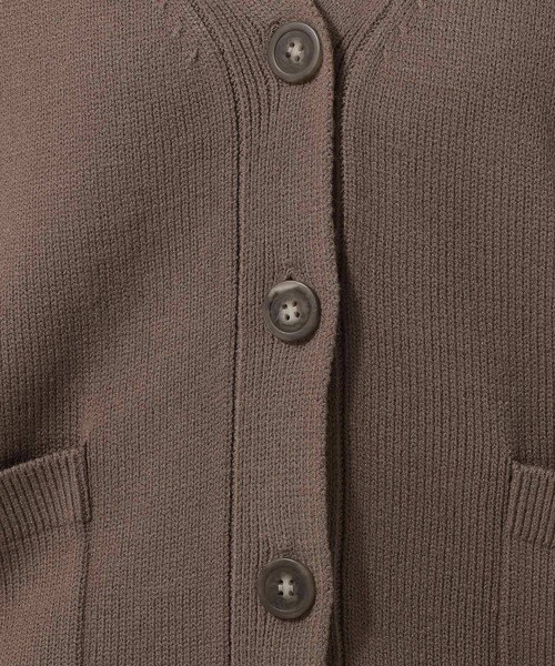 LEPSIM（レプシィム）の「7ゲージケアニットカーディガン　952519（カーディガン/ボレロ・レディース・ブラウン/グレー/レッド/グリーン/グレイッシュベージュ/ブラック/ブルー・FREE）」の22枚目の写真