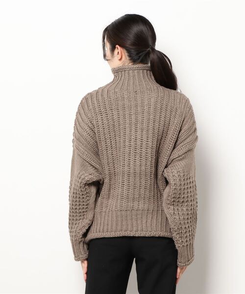 ENVYM（アンビー）の「ローゲージスウィッチングニット（ニット/セーター・レディース・ホワイト/ベージュ/グレー・FREE）」の21枚目の写真