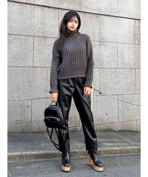 ENVYM（アンビー）の「ローゲージスウィッチングニット（ニット/セーター・レディース・ホワイト/ベージュ/グレー・FREE）」の10枚目の写真