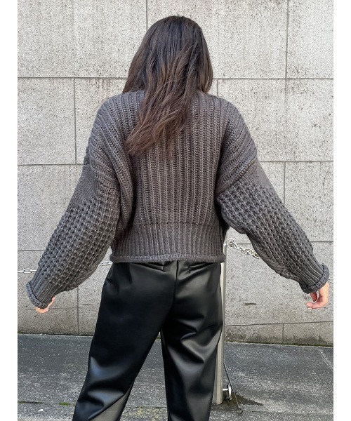 ENVYM（アンビー）の「ローゲージスウィッチングニット（ニット/セーター・レディース・ホワイト/ベージュ/グレー・FREE）」の12枚目の写真
