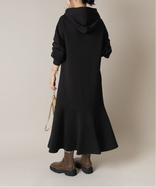 RANDA（ランダ）の「ダンボールフーディーワンピース（ワンピース・レディース・カーキ/グレー/ブラック・FREE）」の12枚目の写真