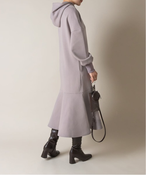 RANDA（ランダ）の「ダンボールフーディーワンピース（ワンピース・レディース・カーキ/グレー/ブラック・FREE）」の16枚目の写真