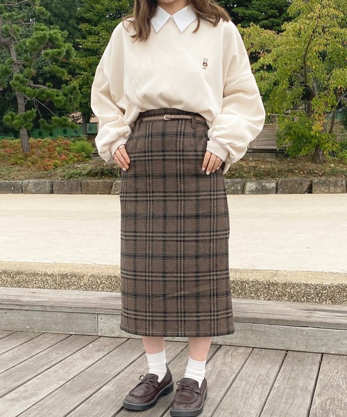 apres jour（アプレジュール）の「くま刺繍スウェット【ZOZOTOWN限定アイテム】（スウェット・レディース・アイボリー/ダークグリーン/ボルドー・フリー/X-LARGE）」の11枚目の写真