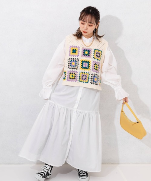 nemne store(ネンネストア)の「クロシェ編みカラーベスト(ベスト・レディース・パープル/レッド・フリー)」の11枚目の写真