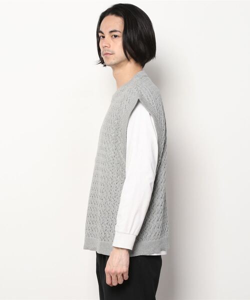 SITRY（シトリー）の「Openwork knitting vest/透かし編み ニットベスト（ベスト・メンズ・ブラック/グレー/グリーン/グレイッシュベージュ/ブルーグレー/ライトグリーン・M/L）」の7枚目の写真