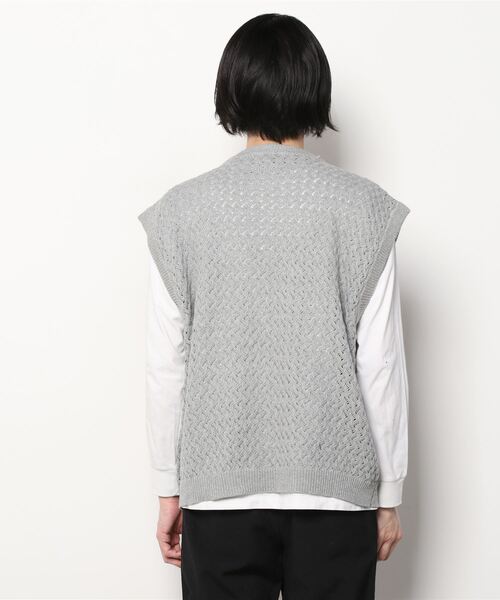 SITRY（シトリー）の「Openwork knitting vest/透かし編み ニットベスト（ベスト・メンズ・ブラック/グレー/グリーン/グレイッシュベージュ/ブルーグレー/ライトグリーン・M/L）」の8枚目の写真