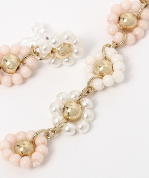 Me%（ミィパーセント）の「カラフルＩラインビーズイヤリング（イヤリング・レディース・ホワイト系その他/グリーン系その他/ピンク系その他・FREE）」の5枚目の写真