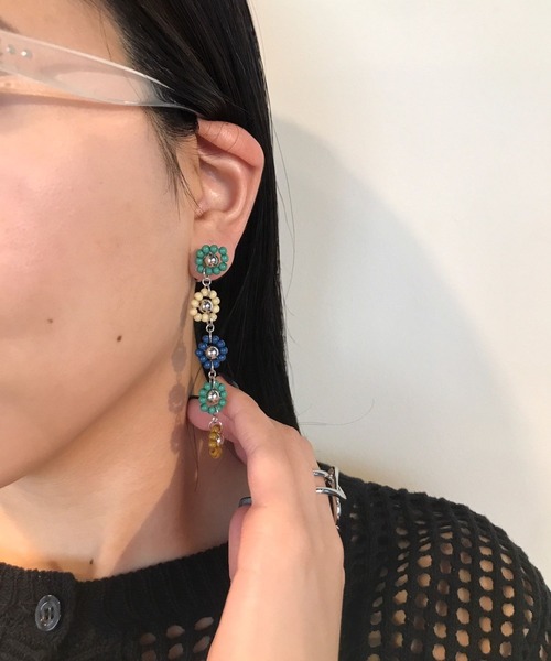 Me%（ミィパーセント）の「カラフルＩラインビーズイヤリング（イヤリング・レディース・ホワイト系その他/グリーン系その他/ピンク系その他・FREE）」の15枚目の写真